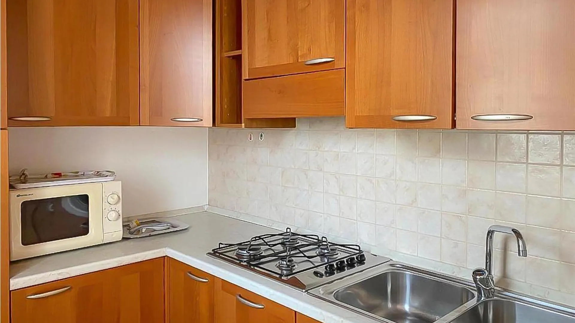 Bilo Sup, Apartment Peschiera del Garda 0*,  Italy